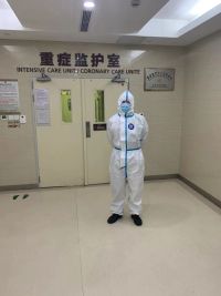 致敬 坚守抗疫一线的劳动者